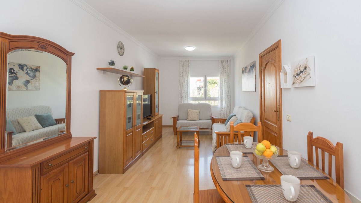 Moya Apartment | Moya Cool Flat - Parking & Mountain Views