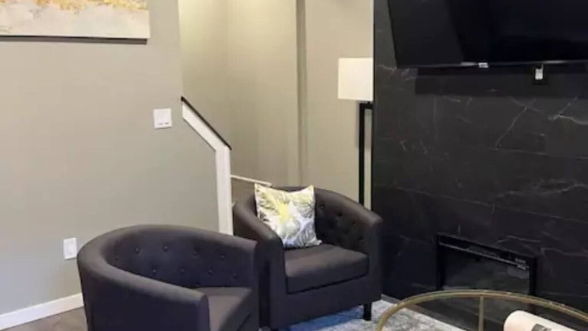 Lawrenceville Apartment | Mr. Holmes Retreat