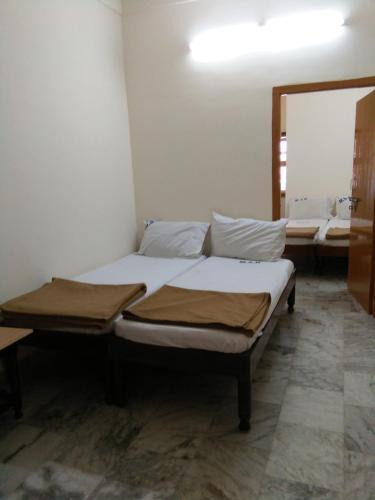Tirupati Cabin | MSR Lodge