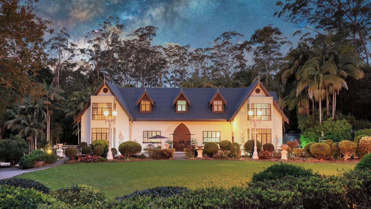 North Tamborine House | Mt Tamborine Stonehaven Boutique Hotel