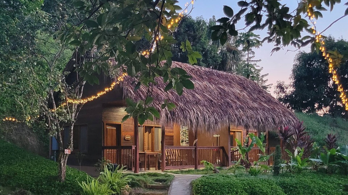 Buritaca Cabin | Mtn View Queen 4guest ac breakfast wifi pool