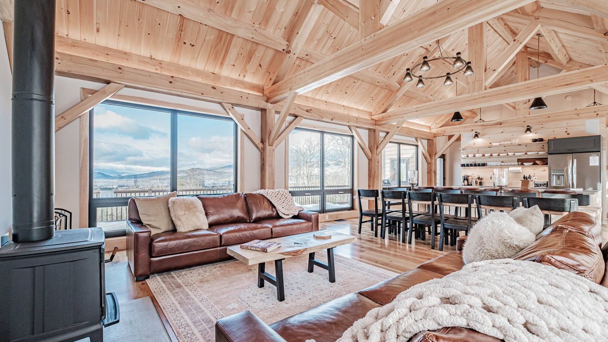 Bethel House | Mtn View, Sleeps 20, Hot Tub, Firepit, Wood Stove, Theater, Workspace, Bar, Gym