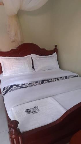 Kampala Hotel | muffler motel bukesa