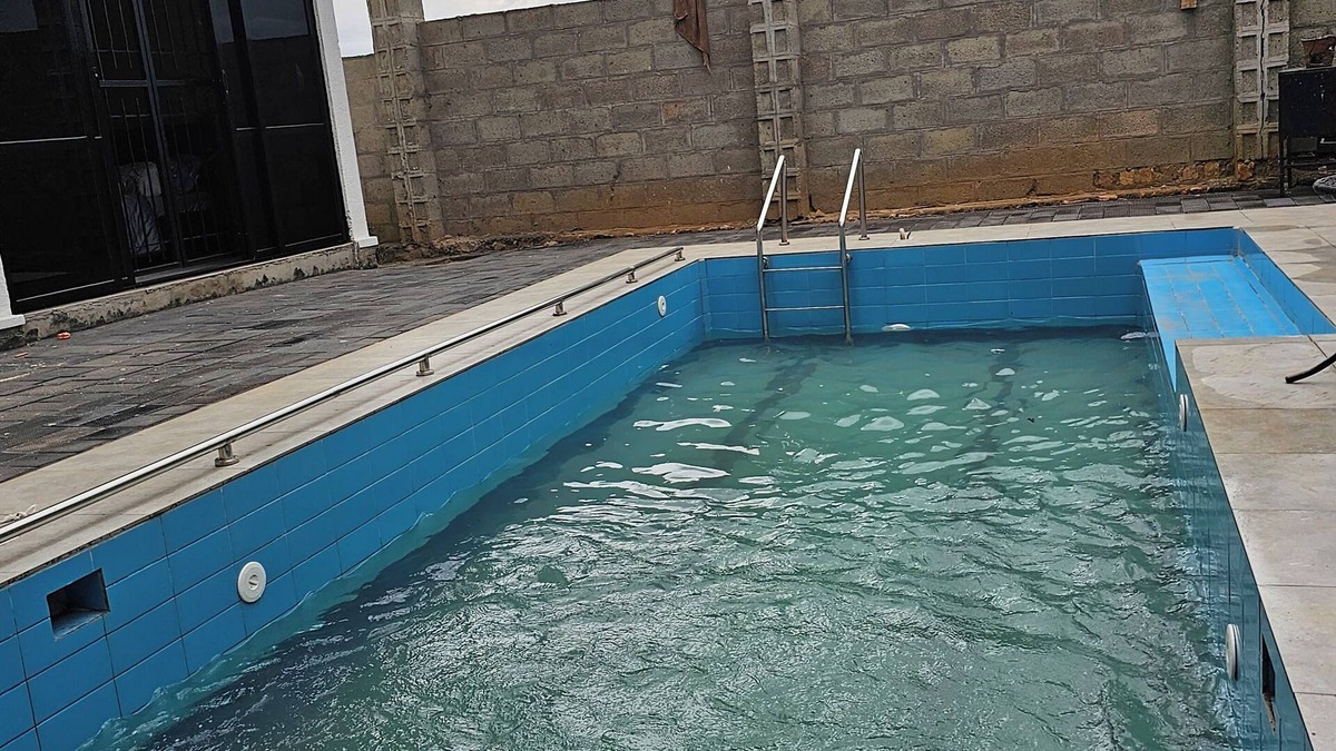 Kampala Apartment | Muguet by Ibiscot Enjoy luxury in the bush 1 King bed