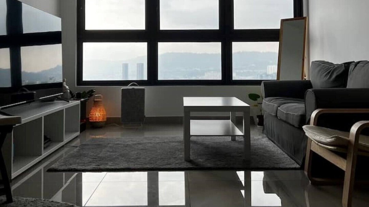 Bandar Tun Razak Apartment | Muji-style cozy master bedroom with morning sun