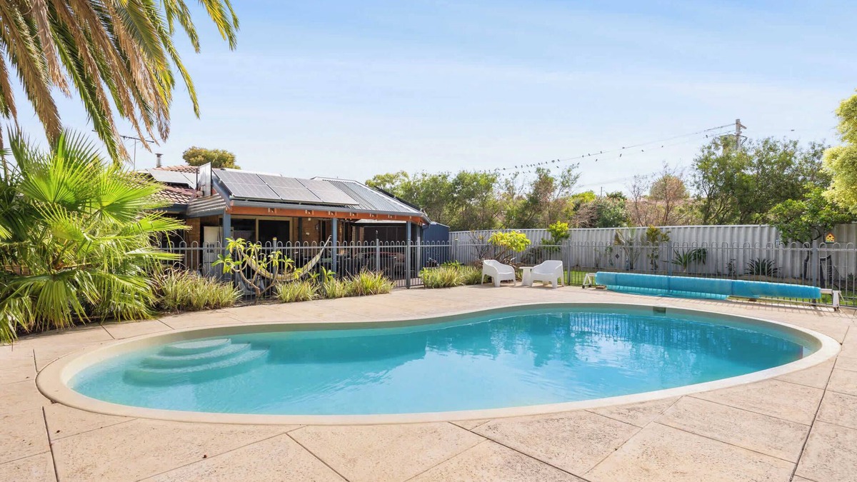 Beldon House | Mullaloo/Beldon Coastal Living