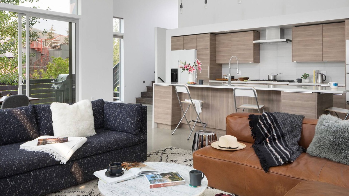 Jackson Villa | Multi-level, three-bedroom villa location near downtown Jackson.