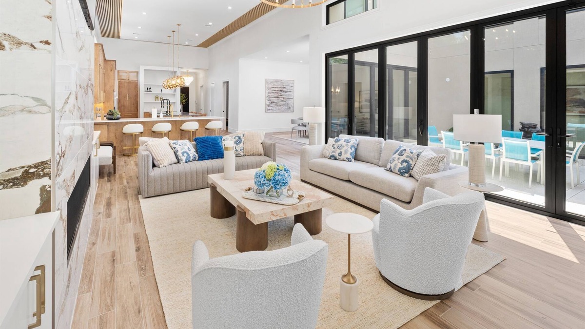 Tulsa House | Multi-Million Dollar Home w/Pool/Spa