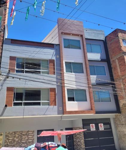 Downtown La Paz Apartment | Multifamiliar QUIROGA - PIZARRO
