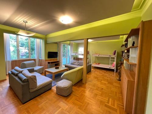Sofia City Center Apartment | Mumbai Spacious 2BDR near Vitosha BLVD and NDK