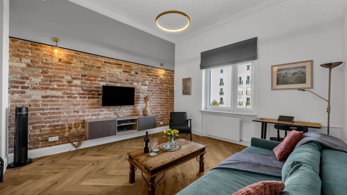 Muranow Apartment | Muranów Apt - 49m2, City View - By Rentujemy