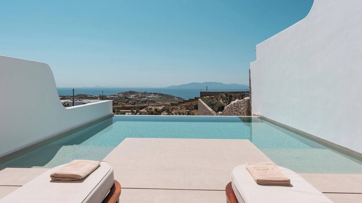 Plintri Hotel | Muse of Mykonos