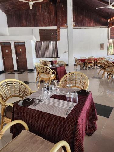 Musoma Hotel | Mwitongo Lodge Peninsula