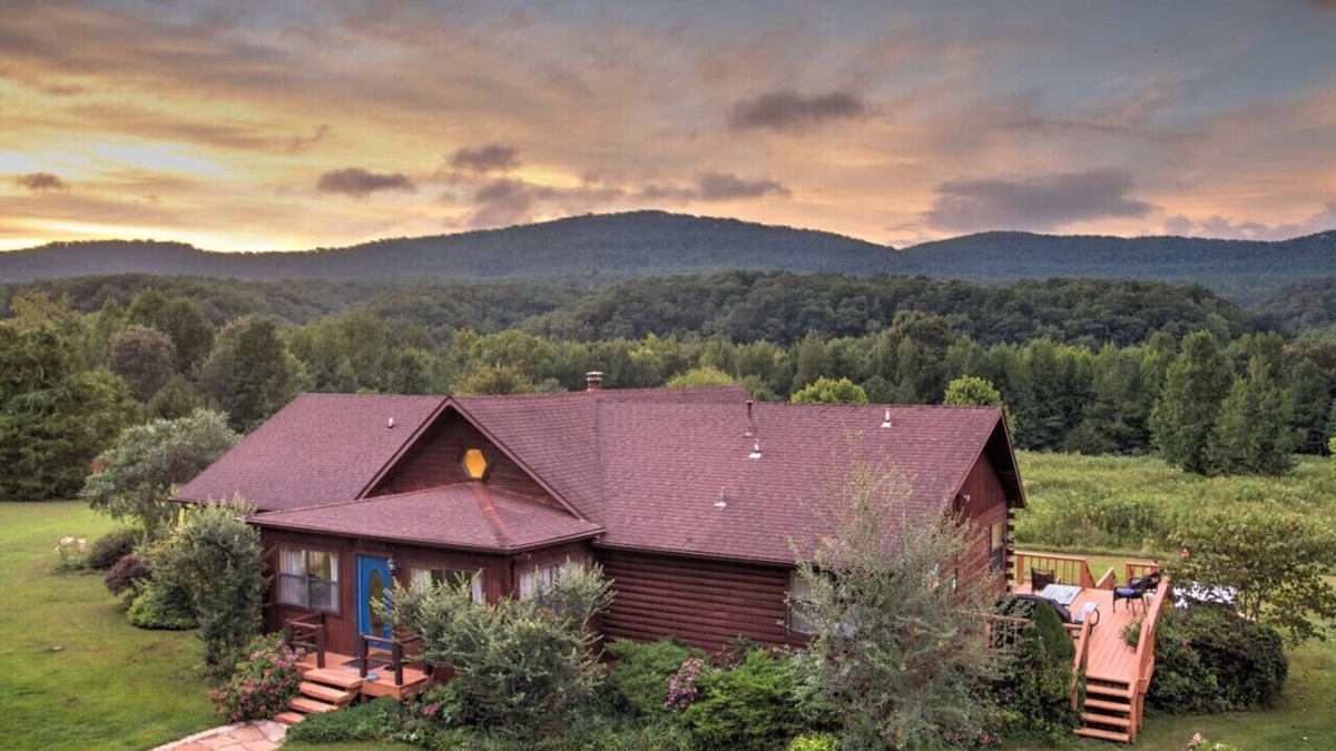 Parthenon Cabin | My Blue Heaven Cabin. Little Buffalo River access. A stargazer's delight!