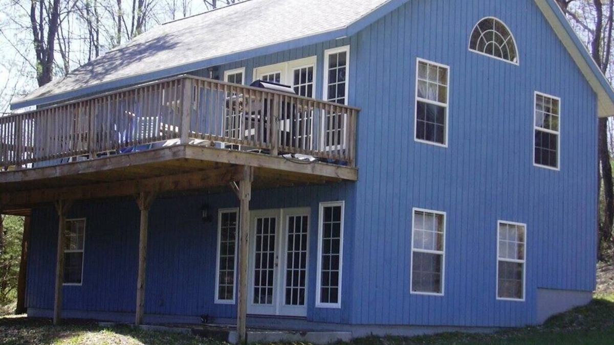 Hartwick House | My Blue Heaven - Cooperstown area house in a quiet country setting