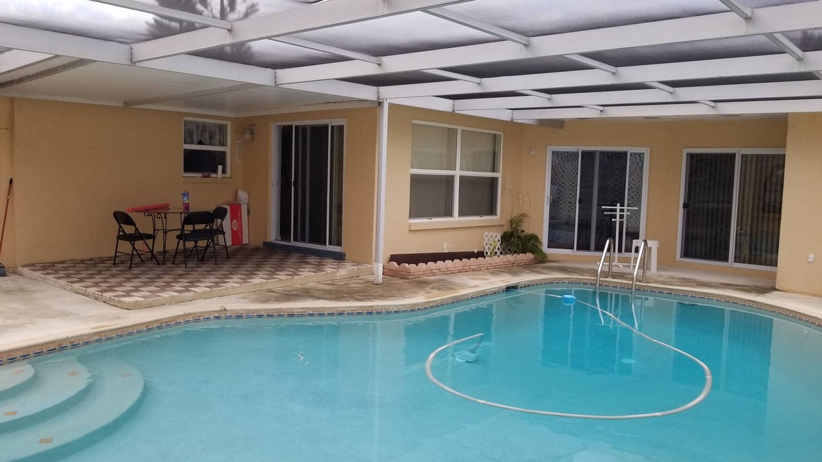 Jasmine Lakes House | My house has3 bdr, 2.5 bath with outdoor pool; it has a hot tub for you to enjoy