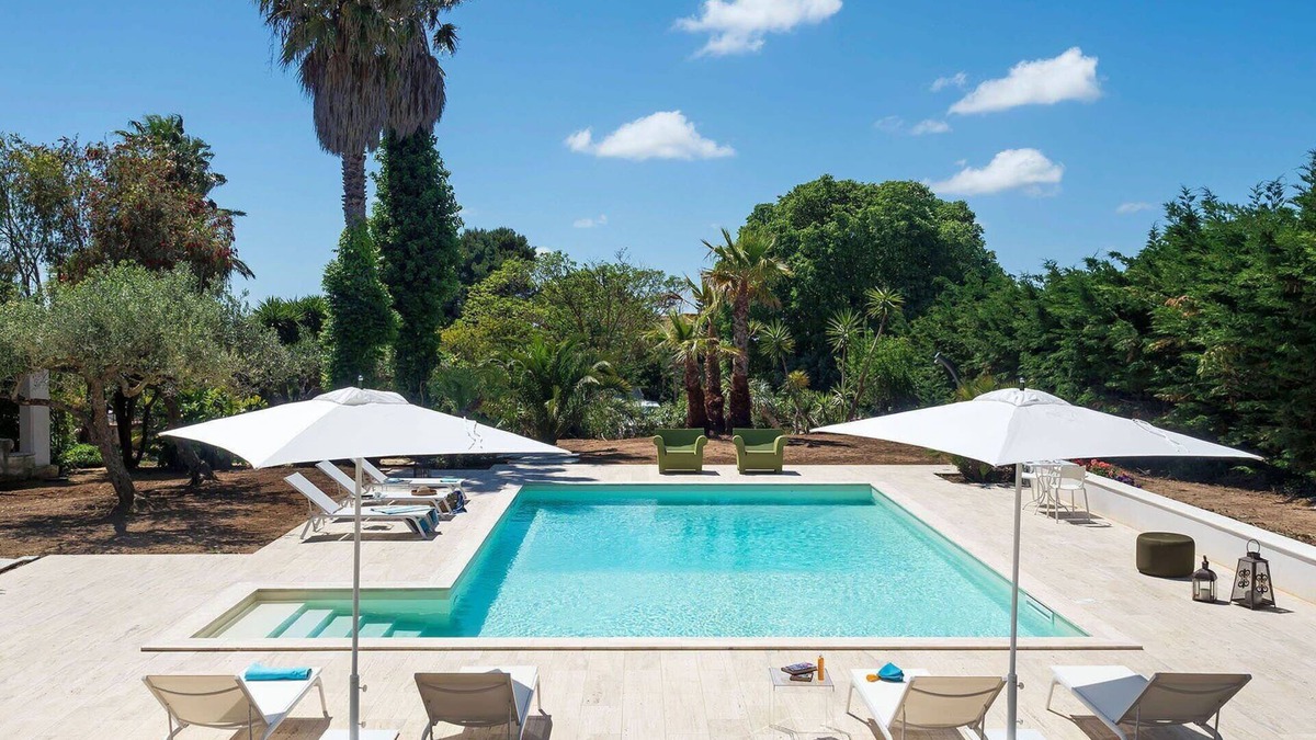Salemi Villa | My Rental Homes - Green Villa immersed into a Mediterranean garden with heated pool