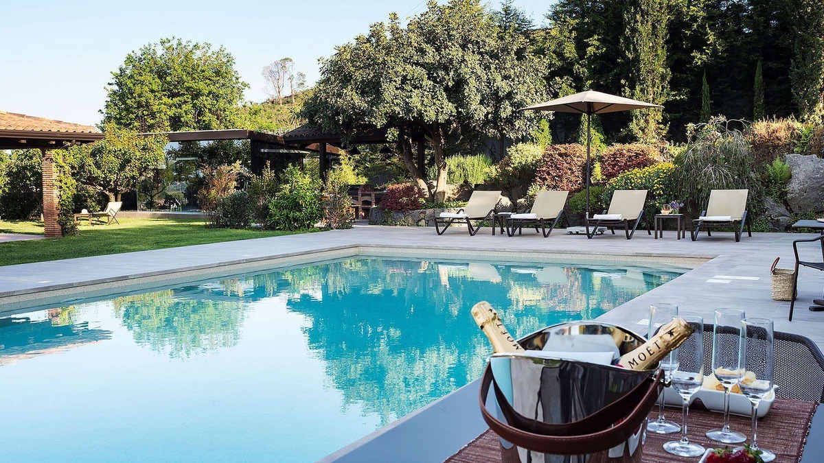 Viagrande Villa | My Rental Homes - Villa Monte Serra private pool and Gym