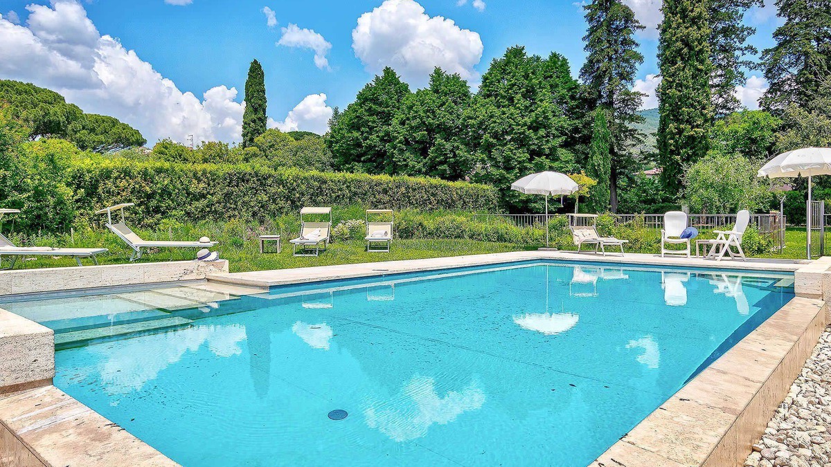 Cortona Villa | My Rental Homes - Villa Church with private pool private garden