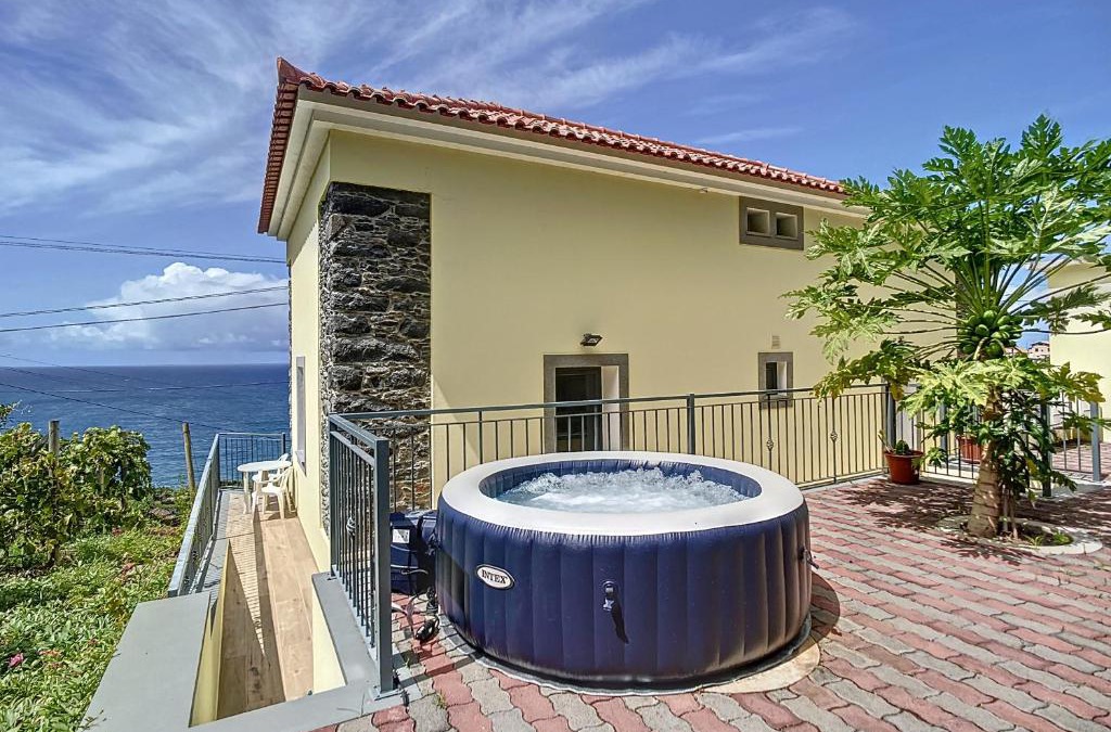 Ponta Delgada Apartment | My school II by Atlantic Holiday