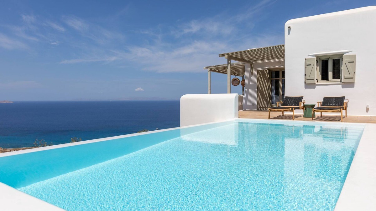 Houlakia Villa | Mykonos 3 BR Luxury Villa, Private Pool, Views!