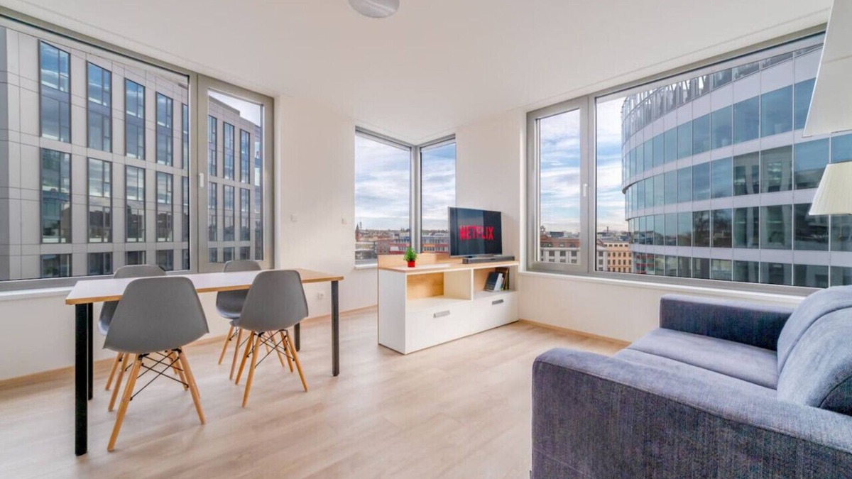 Smichov Apartment | MyMozart City Center Residence: Sapphire Sky Suite