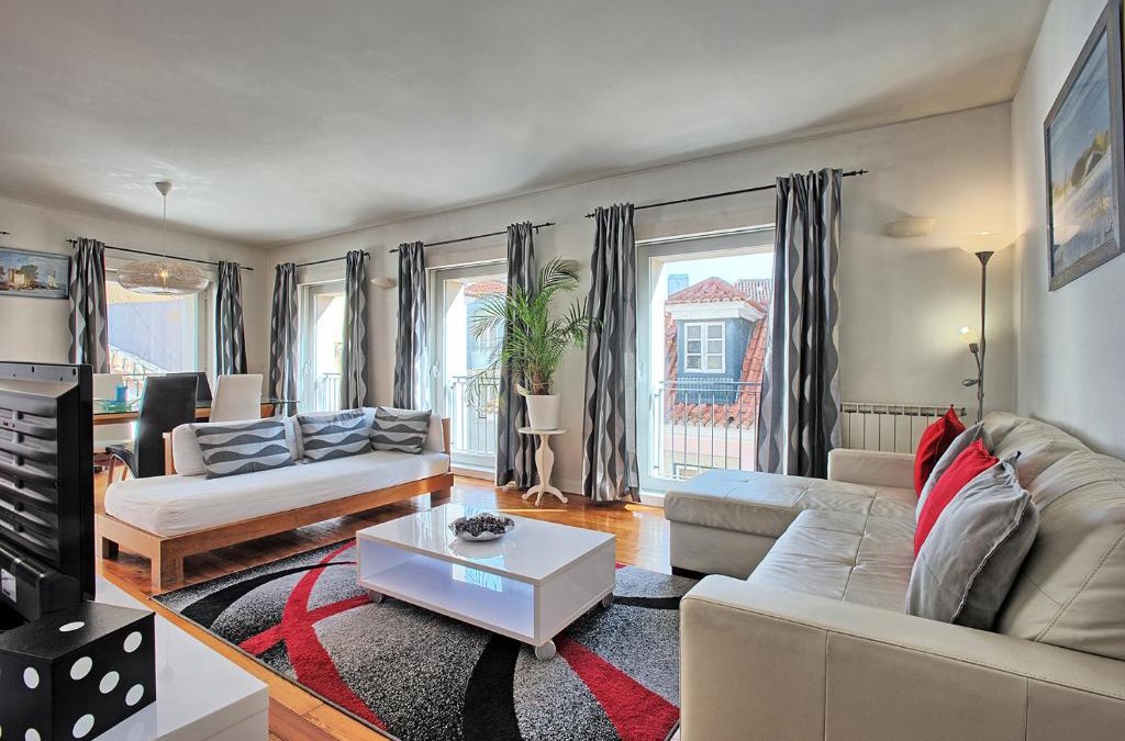 Encarnacao Apartment | MyPlaceLisbon - Bairro Alto Apartment
