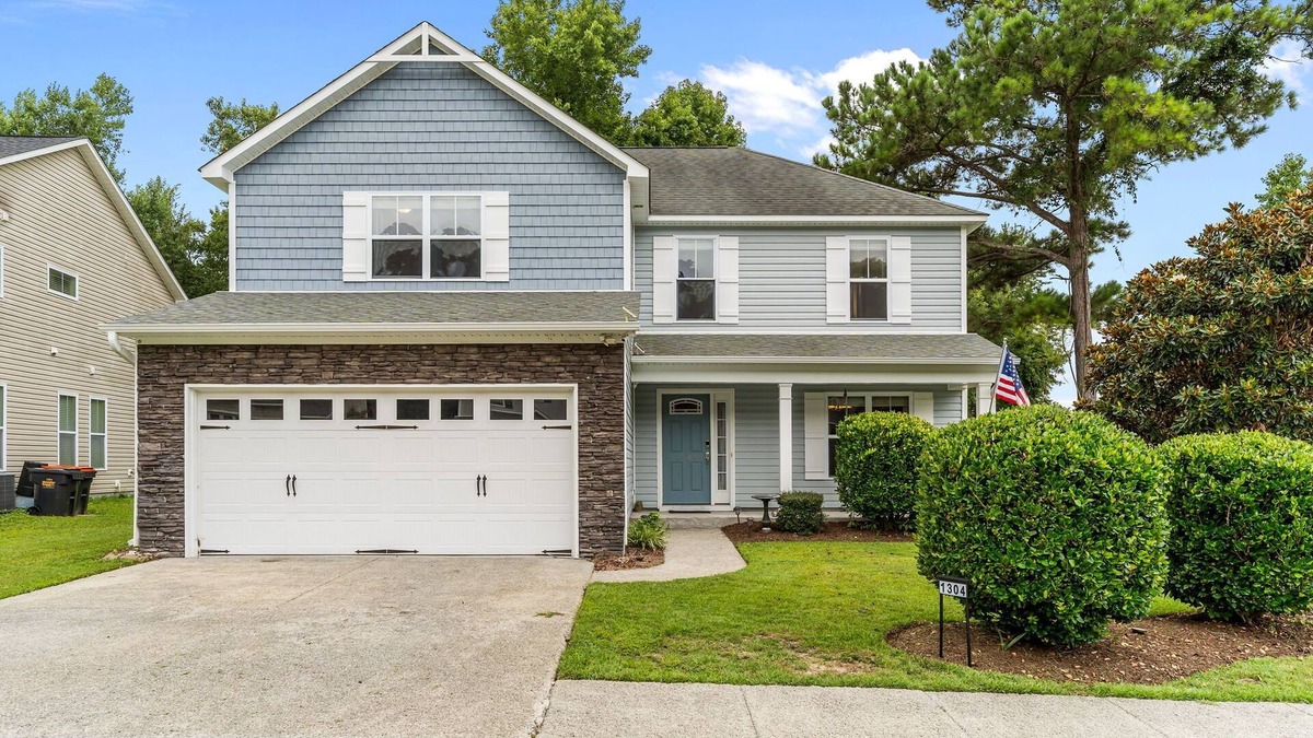 Myrtle Grove House | Myrtle Grove Cove - We Love Dogs - Spacious