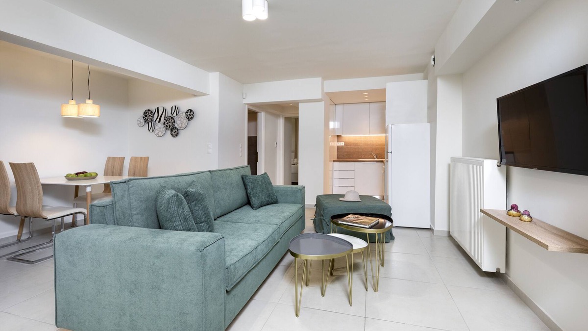 Vouliagmeni Apartment | Mystique 1BD Apartment by BluPine