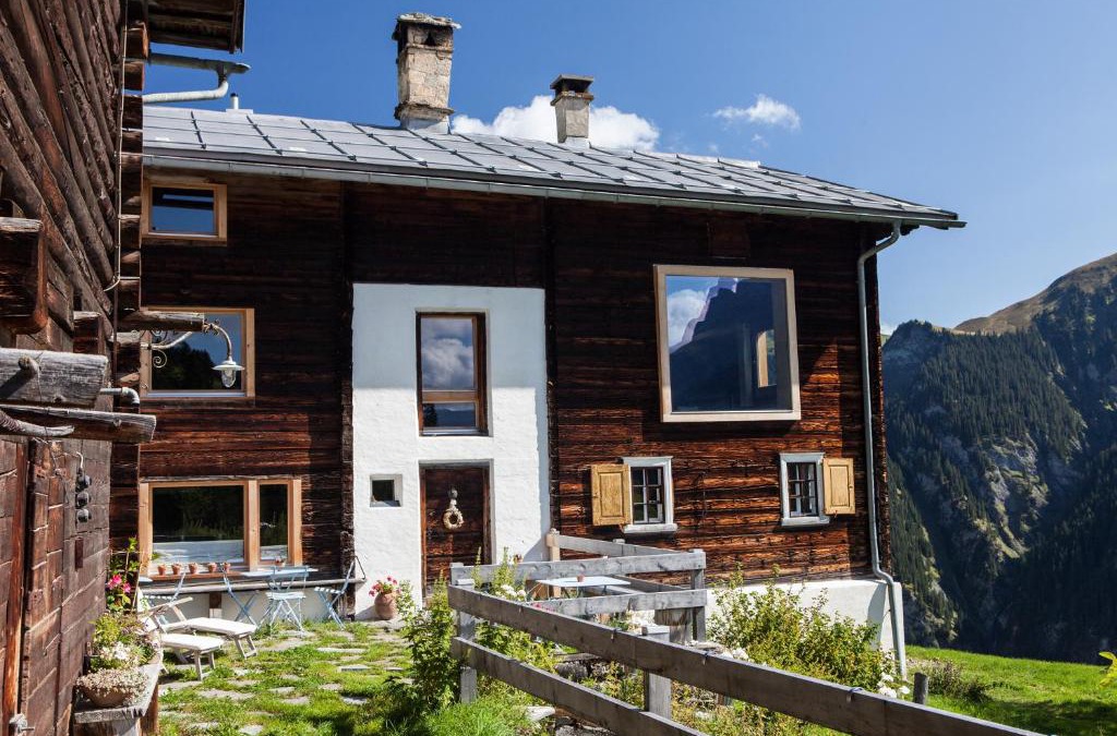 Safien Bed & Breakfast | Nühus - Bed & Breakfast & more