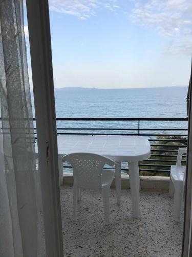 Agii Theodori Apartment | N N