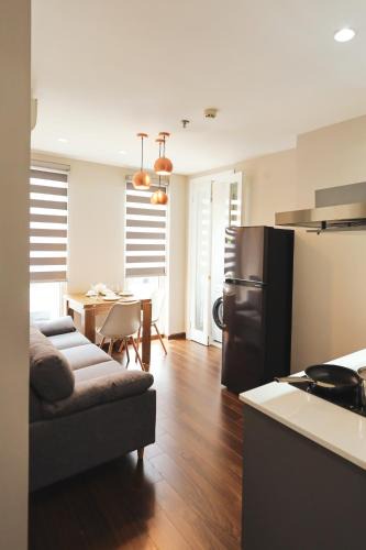 Little Japan Apartment | N3 Opera Residence
