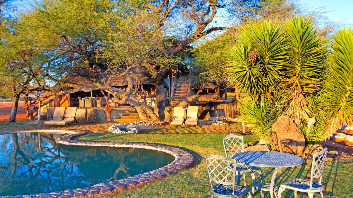 Intu Afrika Kalahari Private Reserve Cabin | Camelthorn Kalahari Lodge
