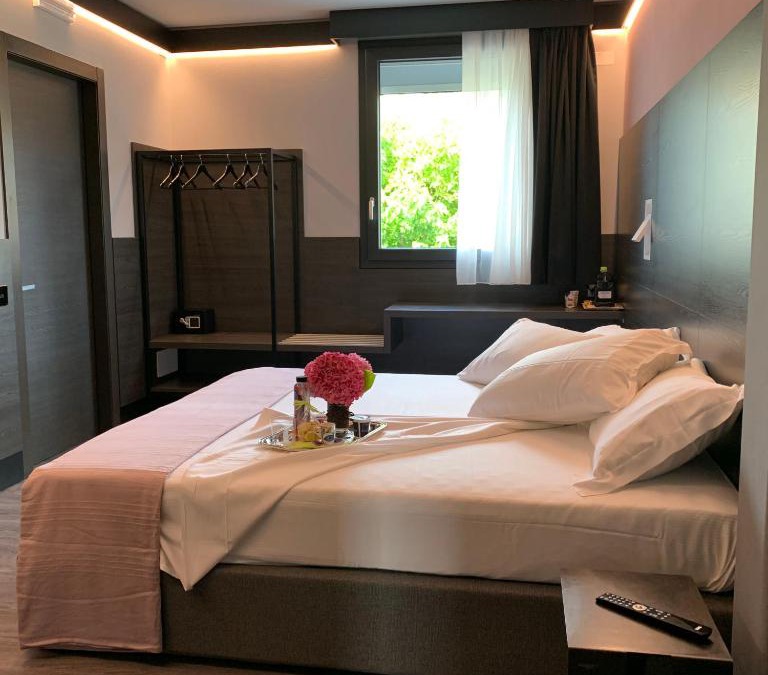 Porpetto House | NAC SUITES