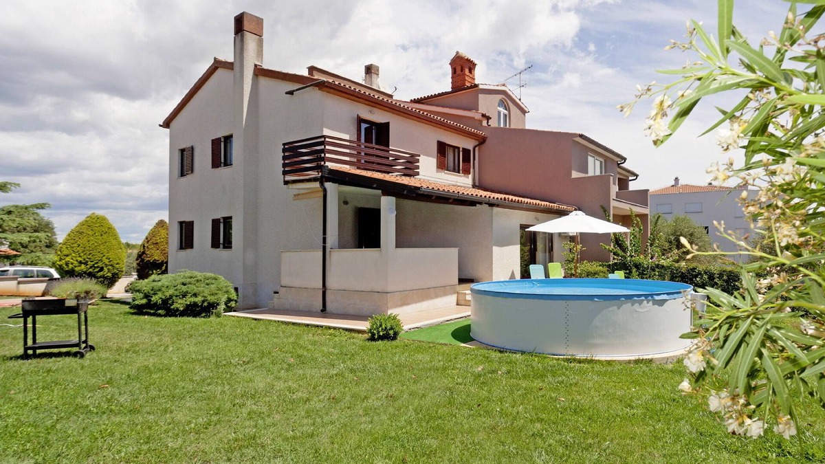 Vinkuran House | Nada in Vinkuran (Haus für 8 Personen)