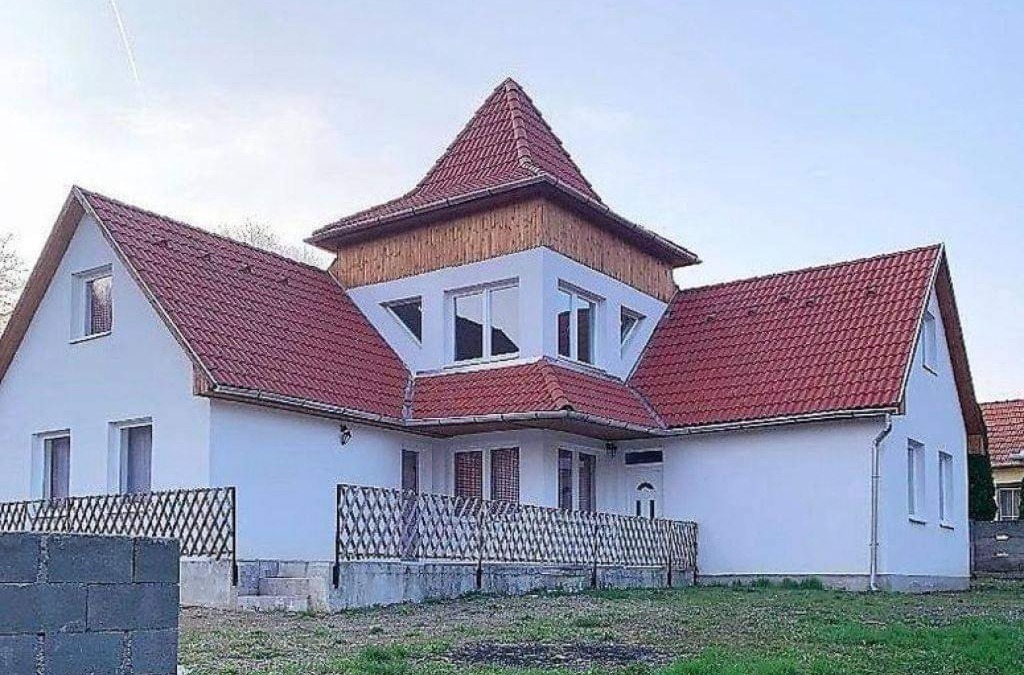Alsotelekes House | NADENKA & MGR Vendégház