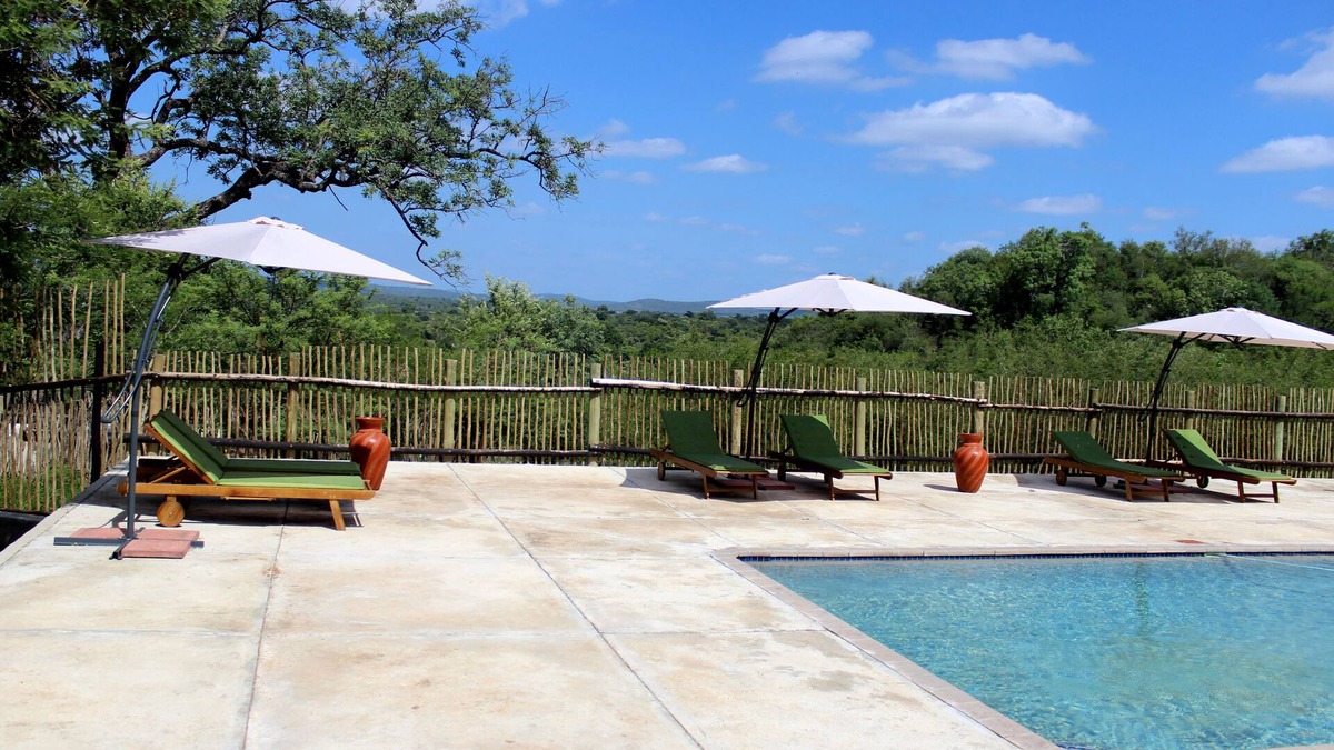 Greater Letaba Cabin | Nahakwe Lodge