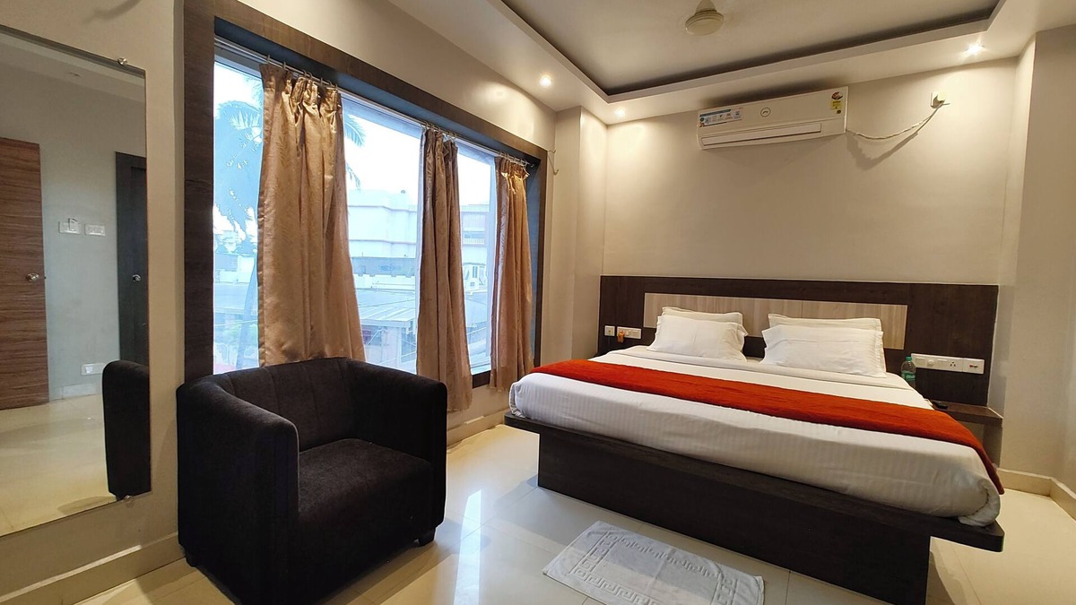 Smanora Range Hotel | Nainital Hotel Sunset