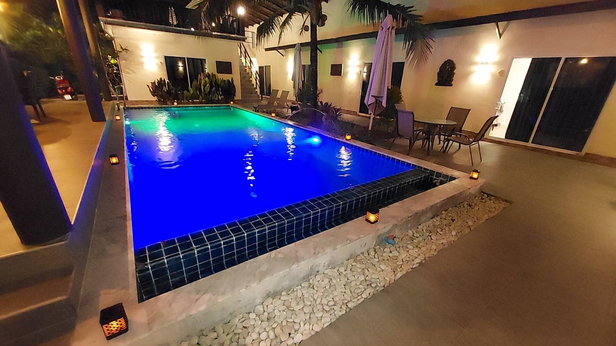 Ban Sakhu Hotel | Naiyang Dream resort beautiful 4 Star resort not far from the beach & airport