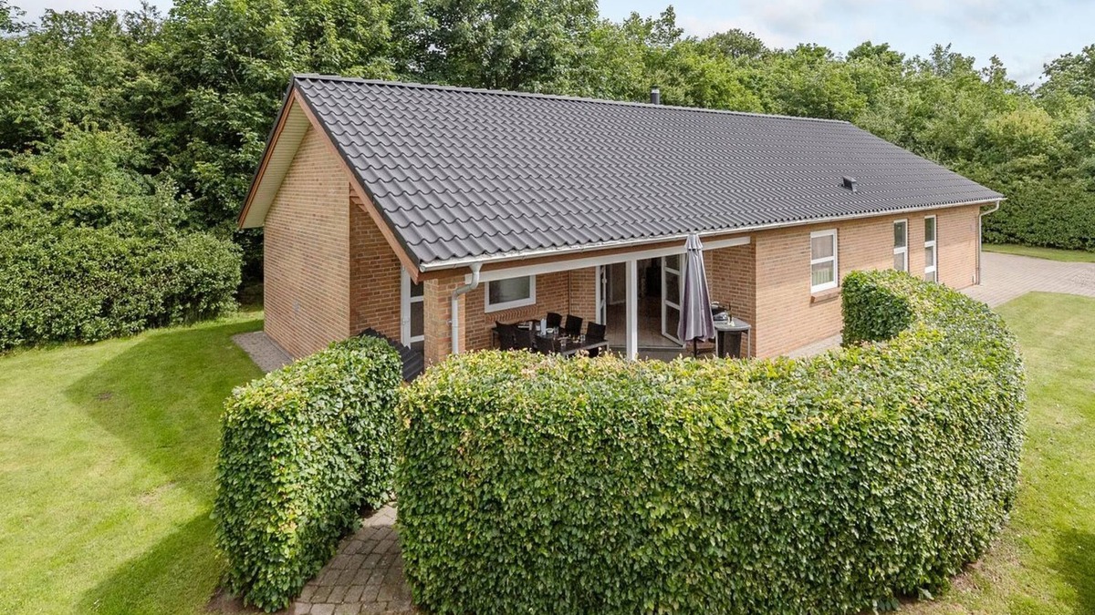 Arrild Ferieby House | "Najdenka" - 25km from the sea by Interhome