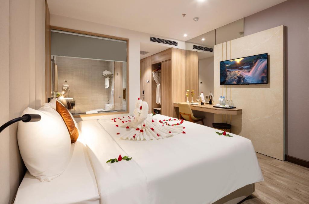 Tran Phu Beach Hotel | Nalicas Nha Trang Hotel