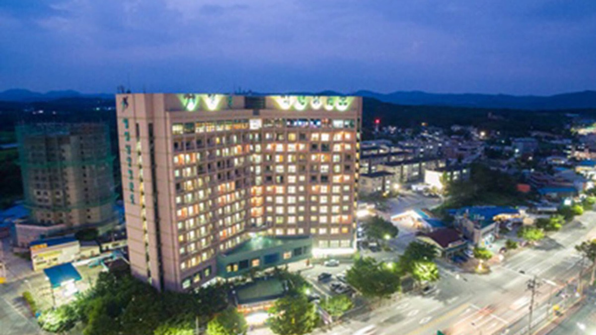 Yeoju Hotel | Nam Han River Ilsung Condo