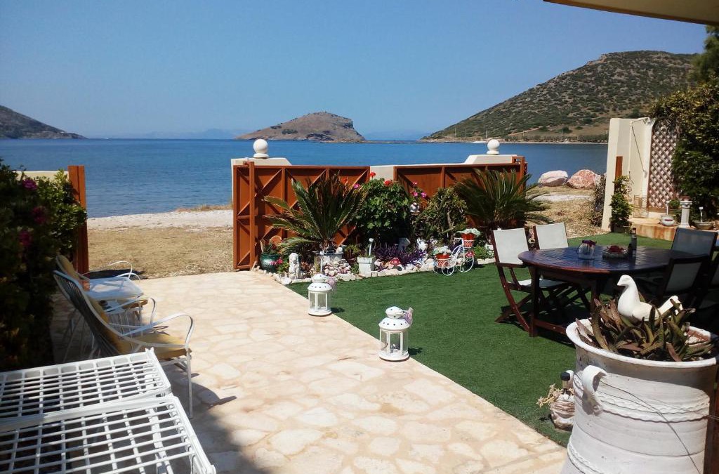 Porto Rafti Apartment | Nana's philoxenia