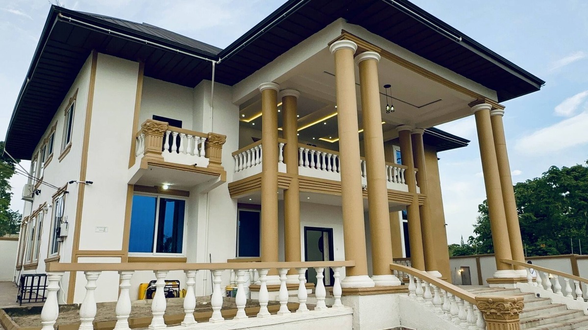 Kumasi Villa | Nanani Villa - Harmonious Paradise