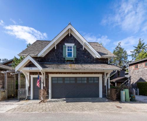 Seabrook House | Nantucket House by Seabrook Hospitality