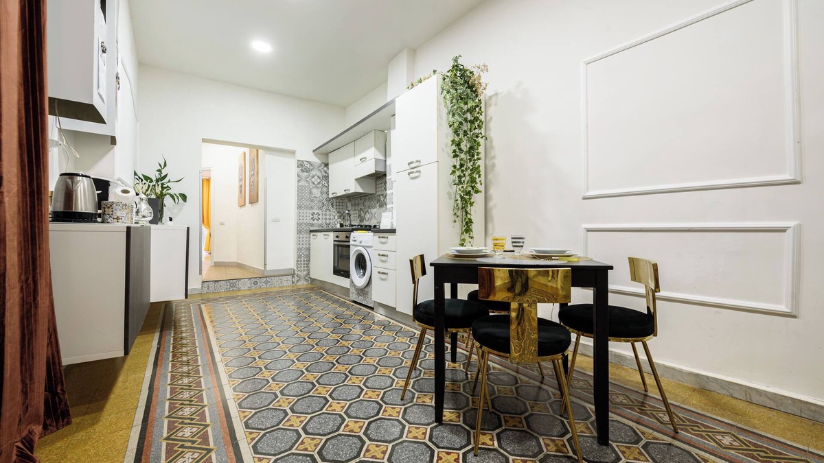 Rione Sanita Apartment | Naples Luxury Apartment, located in the historic center of Naples