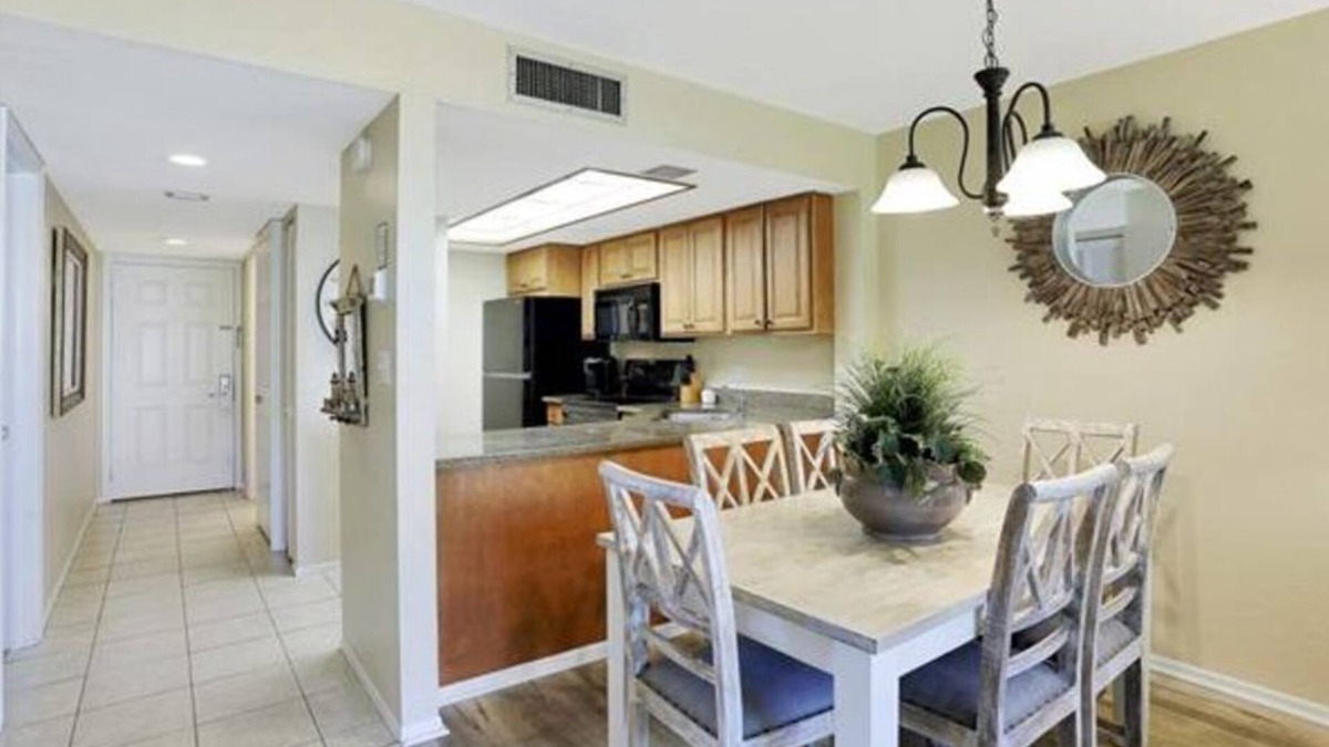 Park Shore Resort | Naples Resort Living at its Finest .