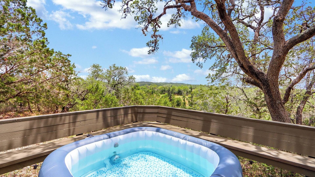 Canyon Lake House | Napping Fox Cottage I Hot tub, EV charger, Stars