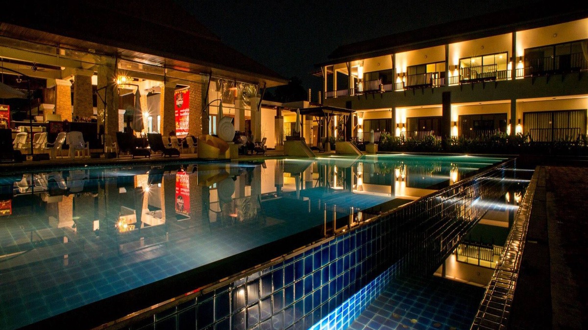 Makham Tia Hotel | Naraya Riverside Resort