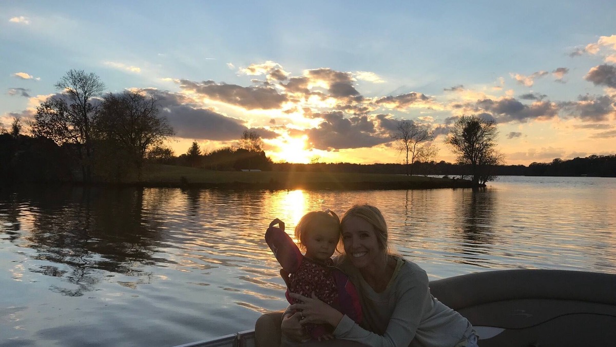 Mount Juliet Cottage | Nashville/Old Hickory Lake cottage